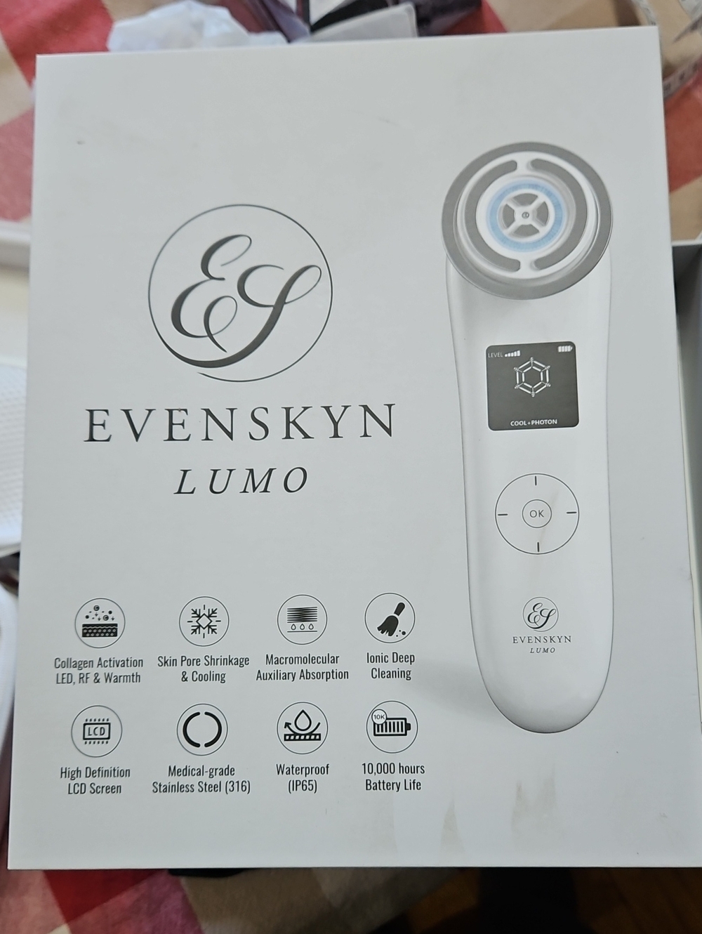 White Facial Skincare Device - Radiance Enhancer